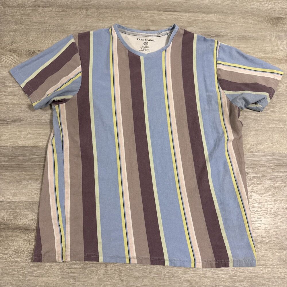 Free Planet Shirt Men’s XL Multicolor Vertical Stripe 100% Cotton Short Sleeve